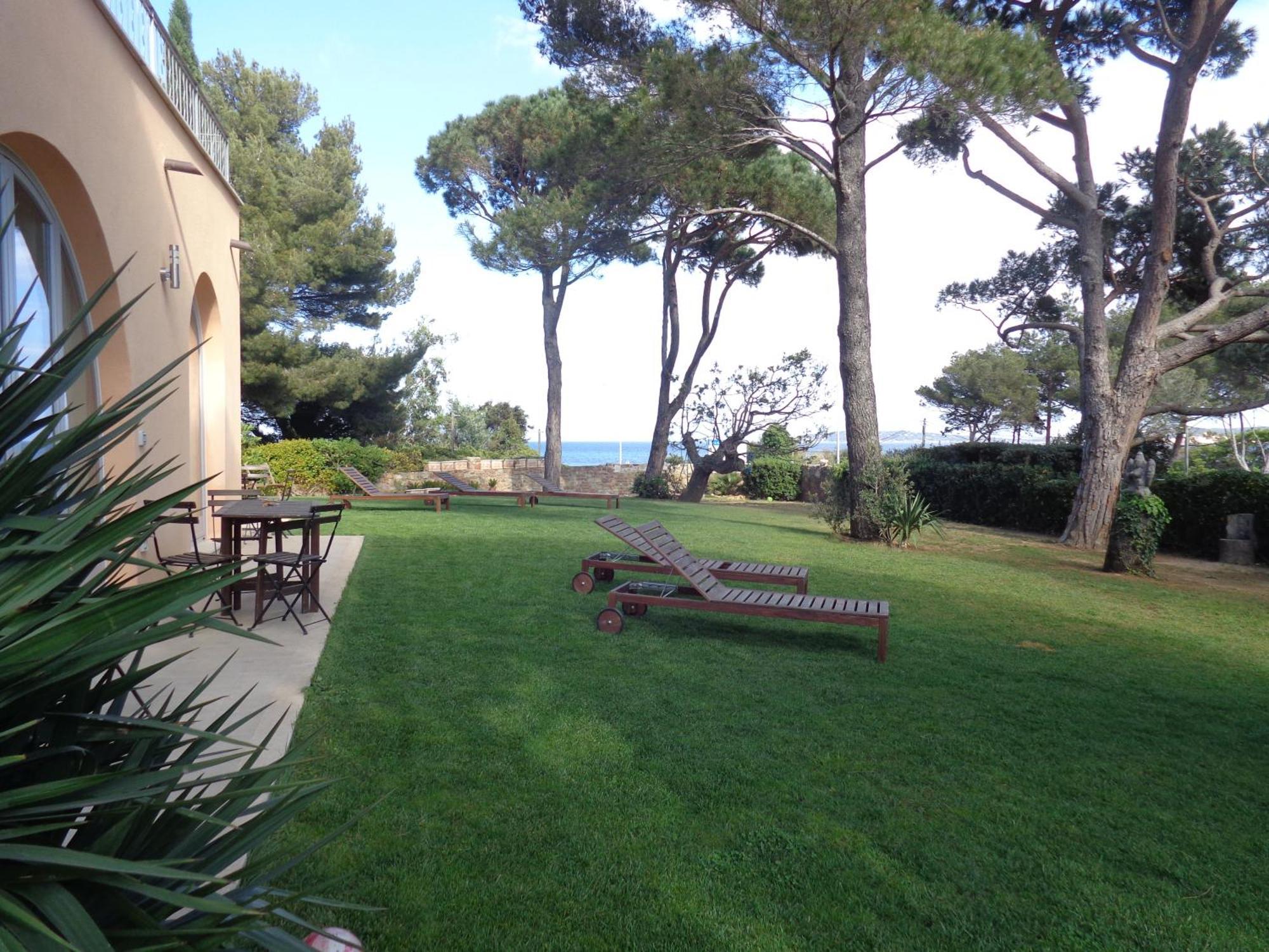 Villa Angelina Front Beach Grimaud Εξωτερικό φωτογραφία