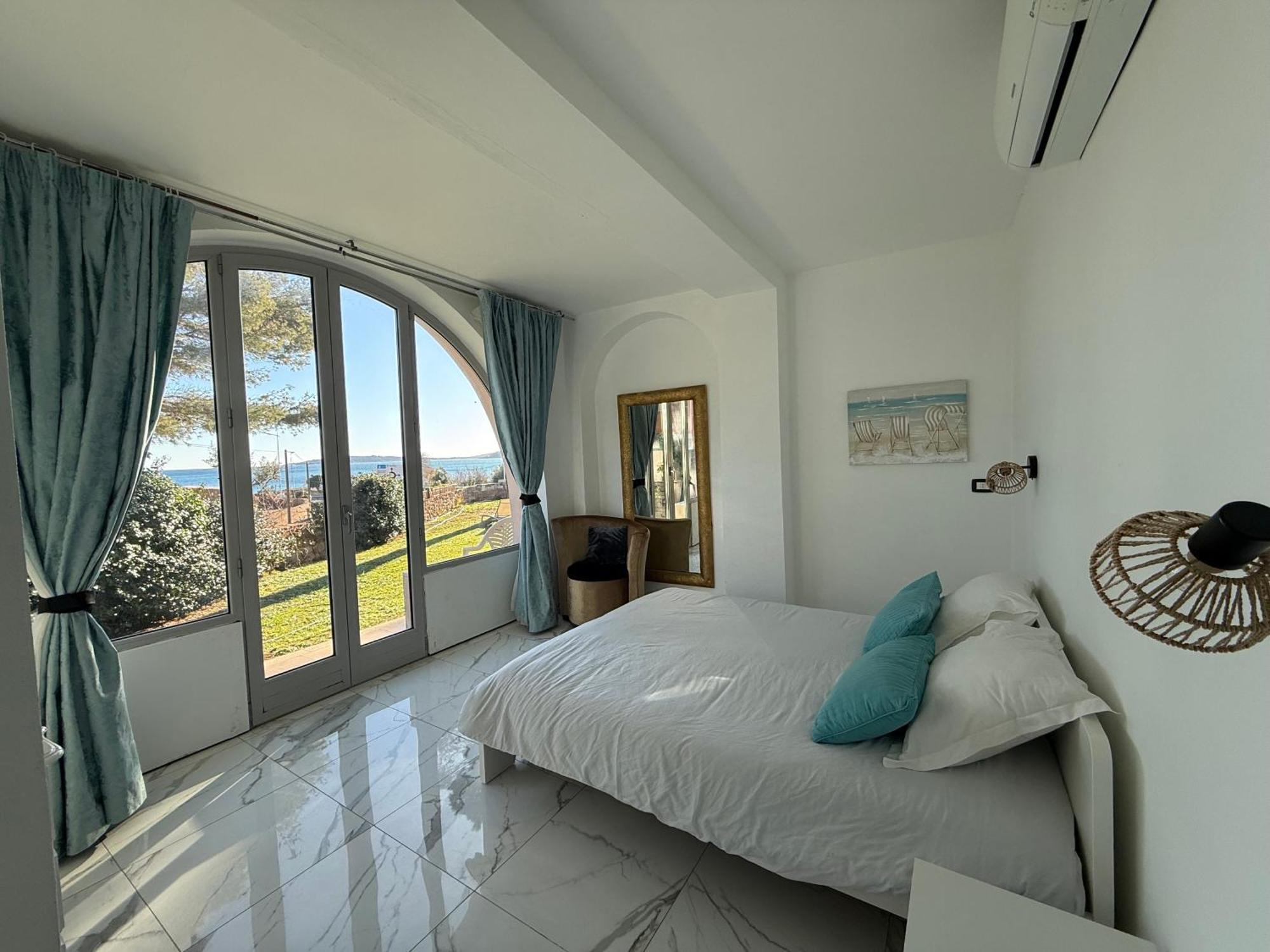 Villa Angelina Front Beach Grimaud Εξωτερικό φωτογραφία